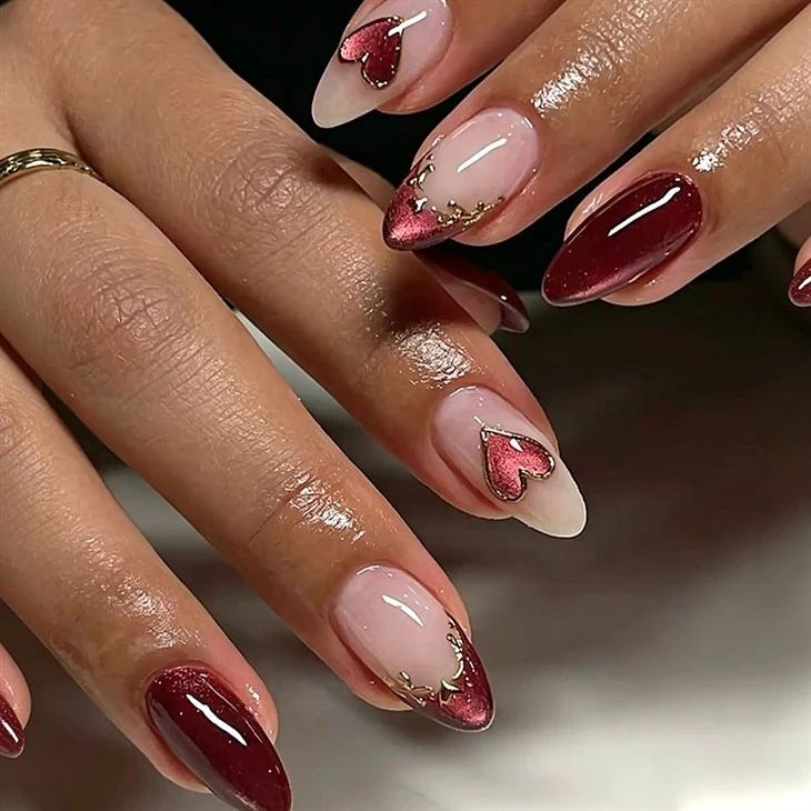 Rote glitzernde französische vergoldete Nagelpresse
