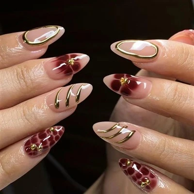 Luxus Nude Gold Wave Rote Schleife 3D Press On Nails